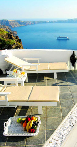 imerovigli santorini hotel - Aeolos Art & Eco Suites Adults Only